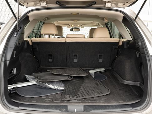 Used 2015 Subaru Outback 2.5i Limited image 28