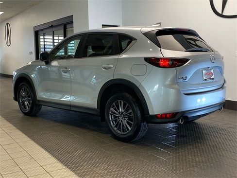Used 2021 MAZDA CX-5 Touring image 4