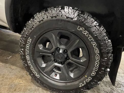 Used 2003 Toyota Tacoma 4x4 Xtracab V6 image 32