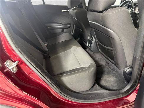 Used 2017 Dodge Charger SXT RWD image 15