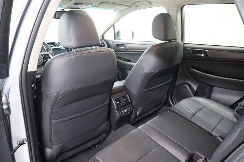 Used 2018 Subaru Outback 2.5i Limited AWD/4WD image 25