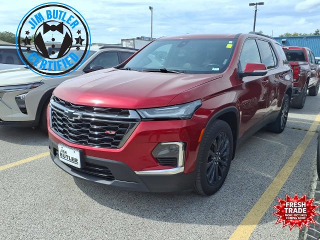 Used 2023 Chevrolet Traverse RS w/ LPO, Floor Liner Package AWD/4WD image 1
