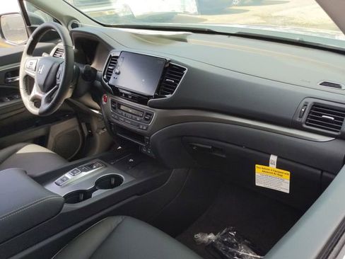 New 2025 Honda Ridgeline RTL+ image 15