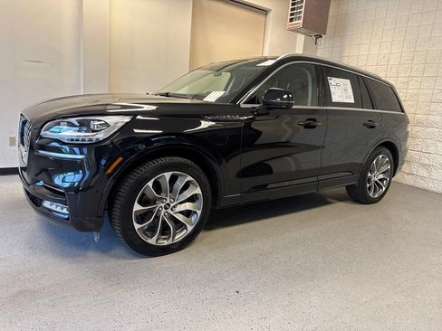 Used 2023 Lincoln Aviator Grand Touring w/ Equipment Group 301A AWD/4WD image 14