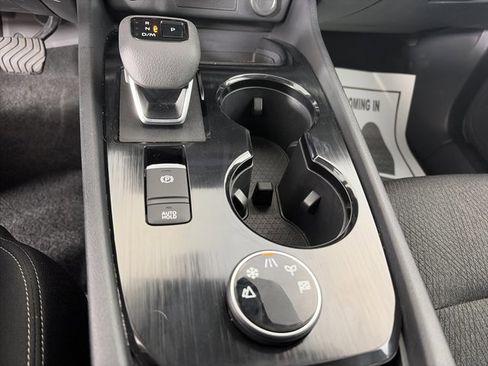 Certified 2025 Nissan Rogue SV image 23