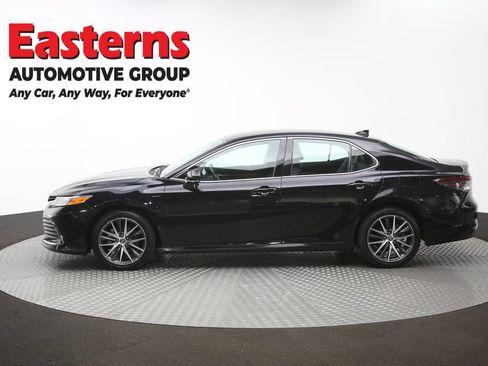 Used 2022 Toyota Camry XLE FWD image 59