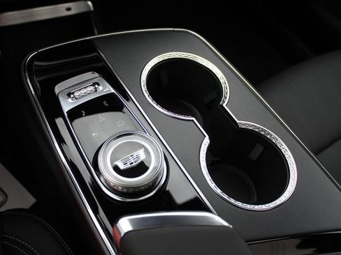 New 2026 Cadillac Lyriq Sport AWD/4WD image 17