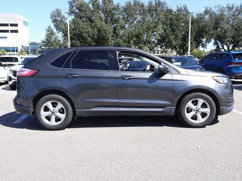 Used 2019 Ford Edge SE image 8