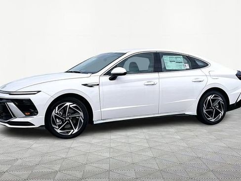 New 2026 Hyundai Sonata SEL image 2