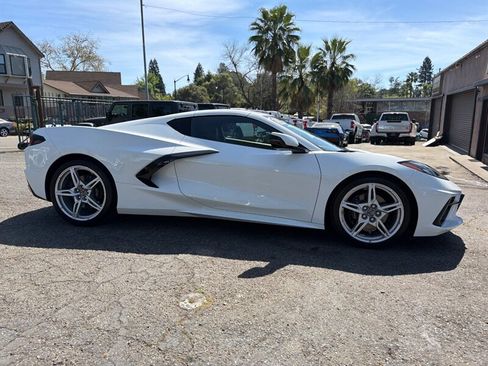 Used 2021 Chevrolet Corvette Stingray Coupe w/ 1LT RWD image 6