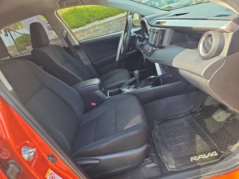 Used 2016 Toyota RAV4 LE AWD/4WD image 24