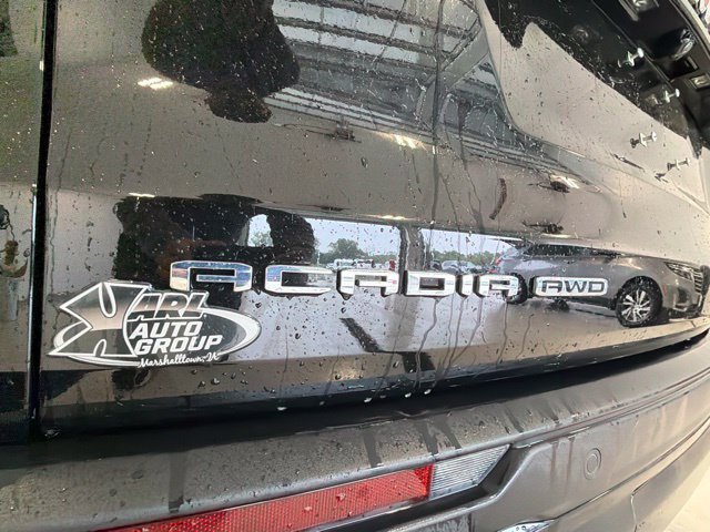 Certified 2024 GMC Acadia AT4 w/ Luxury Package AWD/4WD image 11
