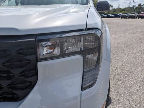 New 2026 Ford Maverick XLT FWD image 9