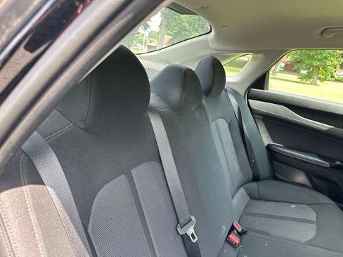 Used 2022 Kia K5 LX FWD image 23