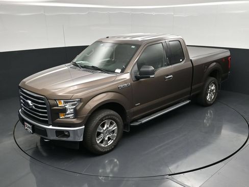 Used 2017 Ford F150 XLT w/ Equipment Group 302A Luxury AWD/4WD image 51