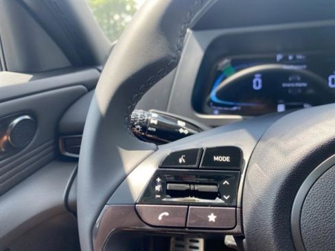 New 2025 Hyundai Elantra Sport FWD image 21