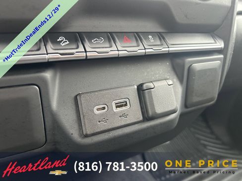 Used 2021 Chevrolet Silverado 1500 Custom Trail Boss w/ LPO, Dark Essentials Package image 32