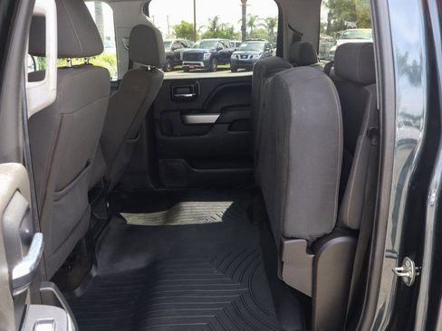 Used 2018 Chevrolet Silverado 1500 LT w/ All Star Edition AWD/4WD image 32