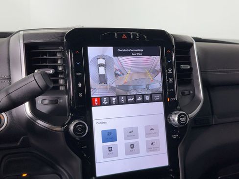 Used 2024 RAM 2500 Laramie w/ Sport Appearance Package image 24