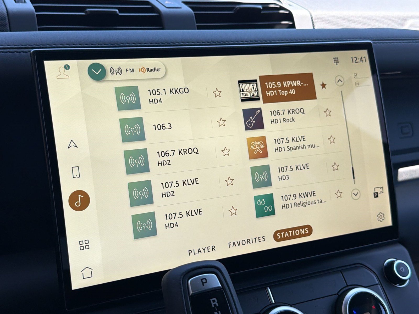 New 2026 Land Rover Defender 110 S AWD/4WD image 22
