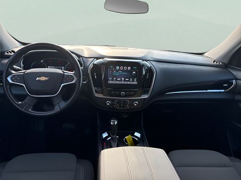 Used 2018 Chevrolet Traverse LT AWD/4WD image 18