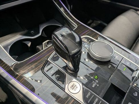 Used 2021 BMW X7 xDrive40i w/ Premium Package image 12