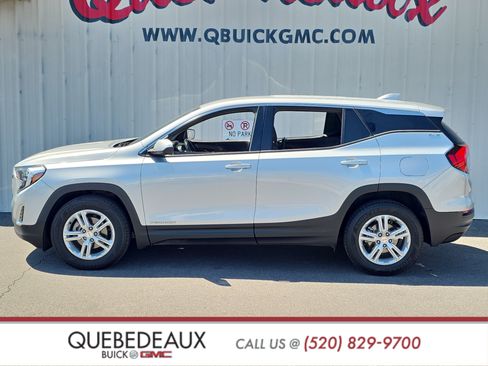 Used 2020 GMC Terrain SLE FWD image 4