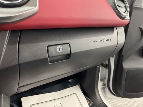 Used 2023 Toyota Tacoma SR5 RWD image 34