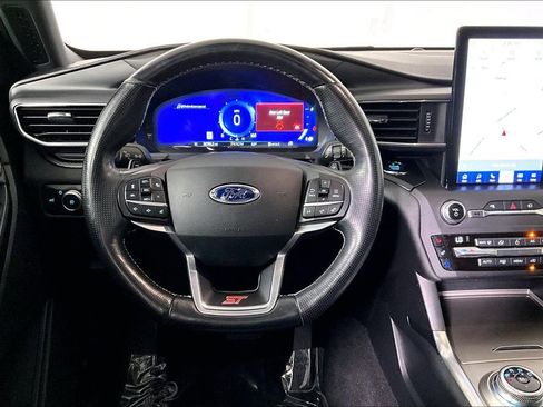 Used 2020 Ford Explorer ST w/ ST Street Pack image 5