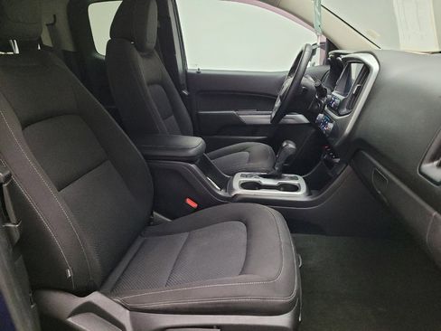 Used 2017 Chevrolet Colorado LT w/ LT Convenience Package image 21