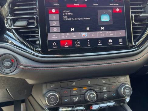 Used 2026 Dodge Durango GT AWD/4WD image 23