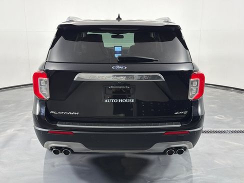 Used 2022 Ford Explorer Platinum w/ Equipment Group 601A AWD/4WD image 6