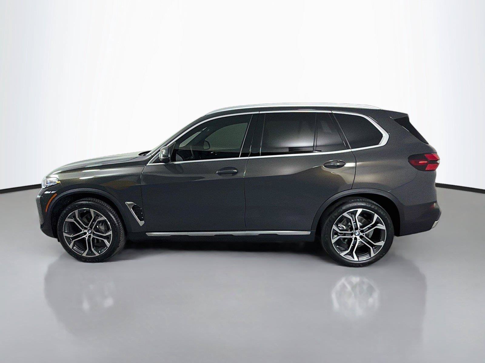 New 2026 BMW X5 sDrive40i w/ Climate Comfort Package RWD image 8