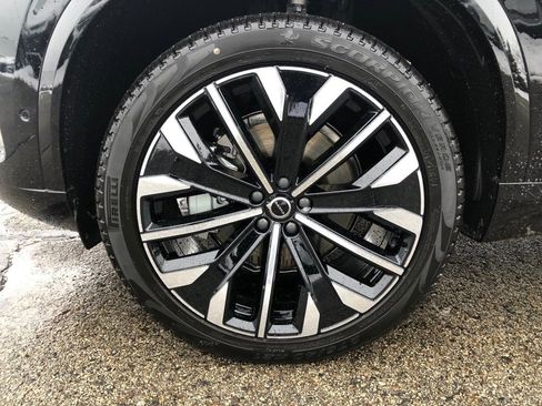 New 2026 Volvo XC90 B5 Plus image 9