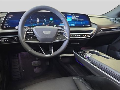 Used 2024 Cadillac Lyriq Luxury w/ LPO, Floor Liner Package image 16