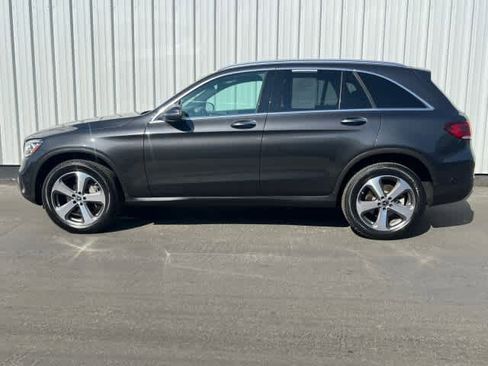 Certified 2022 Mercedes-Benz GLC 300 4MATIC image 3