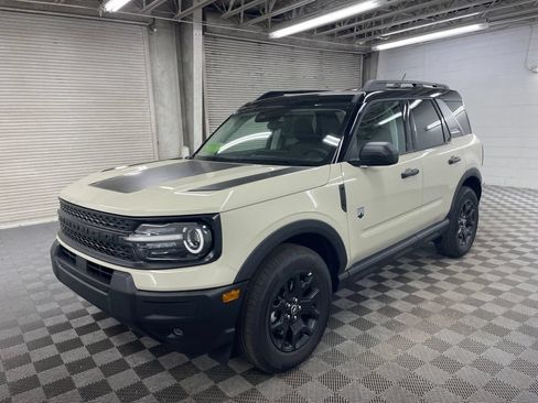 New 2025 Ford Bronco Sport Big Bend w/ Convenience Package AWD/4WD image 14