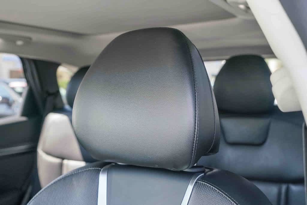 Used 2022 Hyundai Tucson Limited w/ Cargo Package AWD/4WD image 24