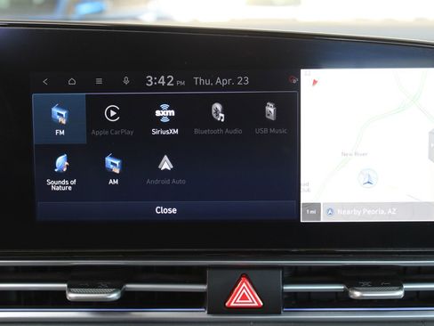 Used 2024 Hyundai Elantra SEL image 24