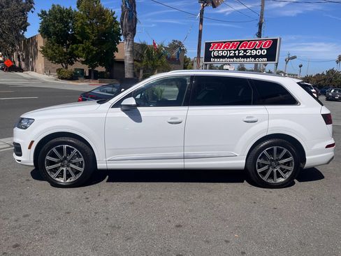 Used 2019 Audi Q7 2.0T Premium Plus w/ Premium Plus Package AWD/4WD image 4