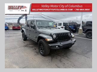 Used 2022 Jeep Gladiator Willys video 1