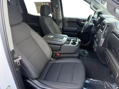 Used 2025 Chevrolet Silverado 1500 Custom w/ LPO, Dark Essentials Package image 16