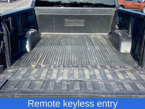 Used 2024 GMC Sierra 1500 SLT image 26