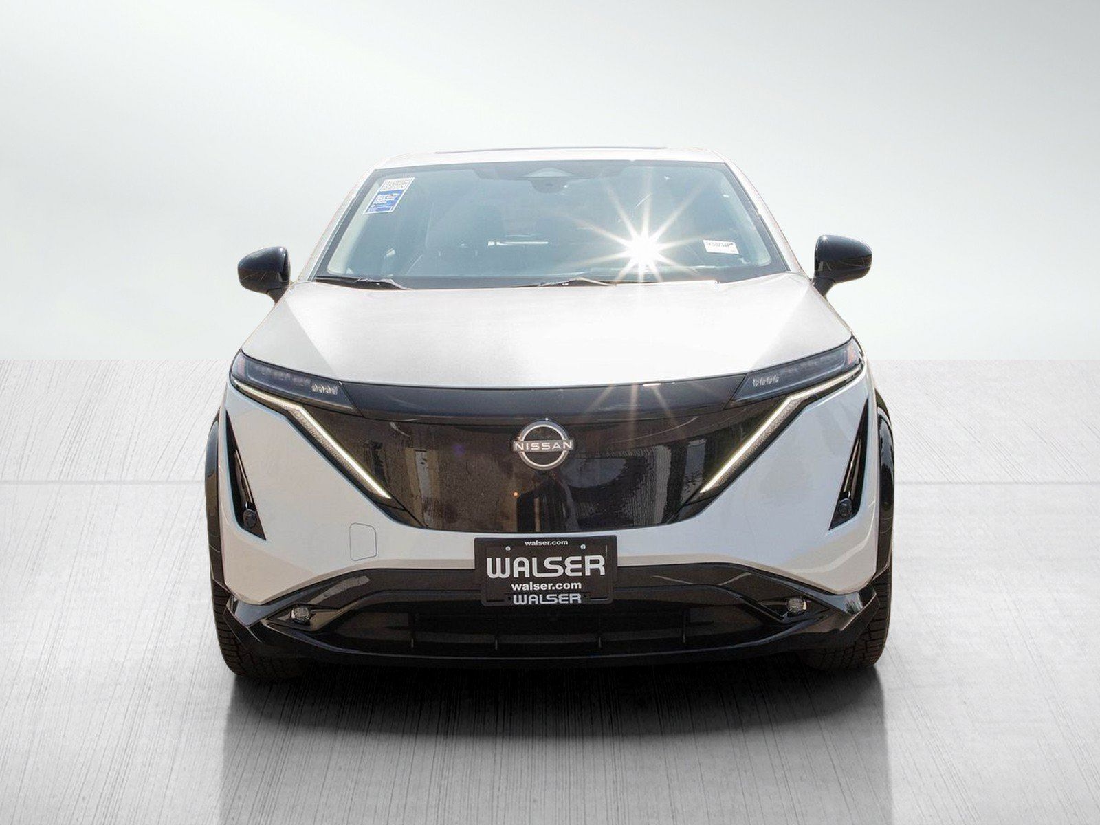 Used 2024 Nissan Ariya AWD image 8