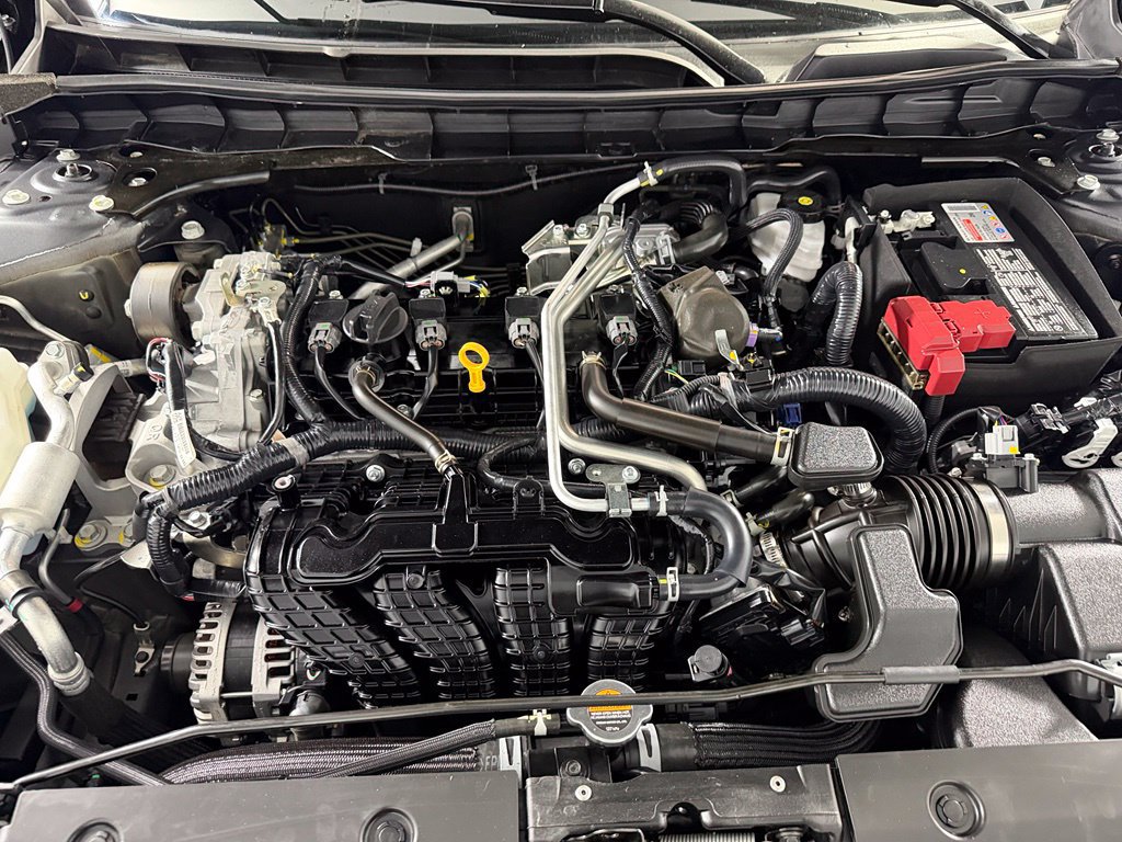 Used 2025 Nissan Altima 2.5 SV FWD image 23