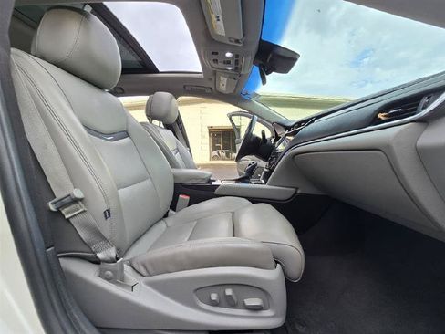 Used 2014 Cadillac XTS Premium FWD image 22