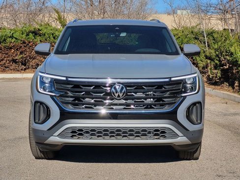 New 2026 Volkswagen Atlas Cross Sport SE image 2