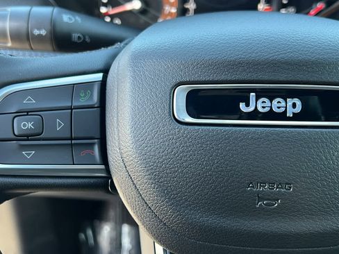 New 2026 Jeep Compass Limited image 19