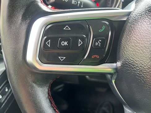 Used 2019 Jeep Wrangler Unlimited Rubicon AWD/4WD image 41