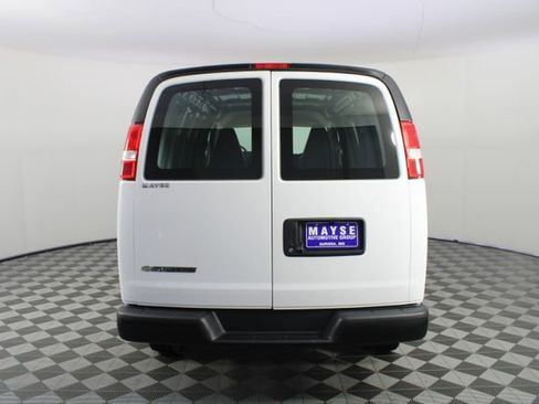 New 2026 Chevrolet Express 2500 image 19